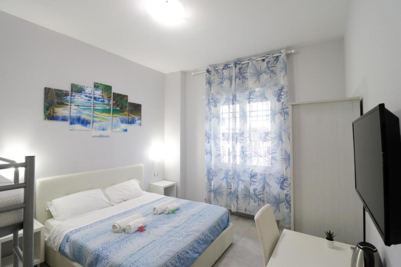 Virtus Prestige - Rooms & Apartments روما الغرفة الصورة