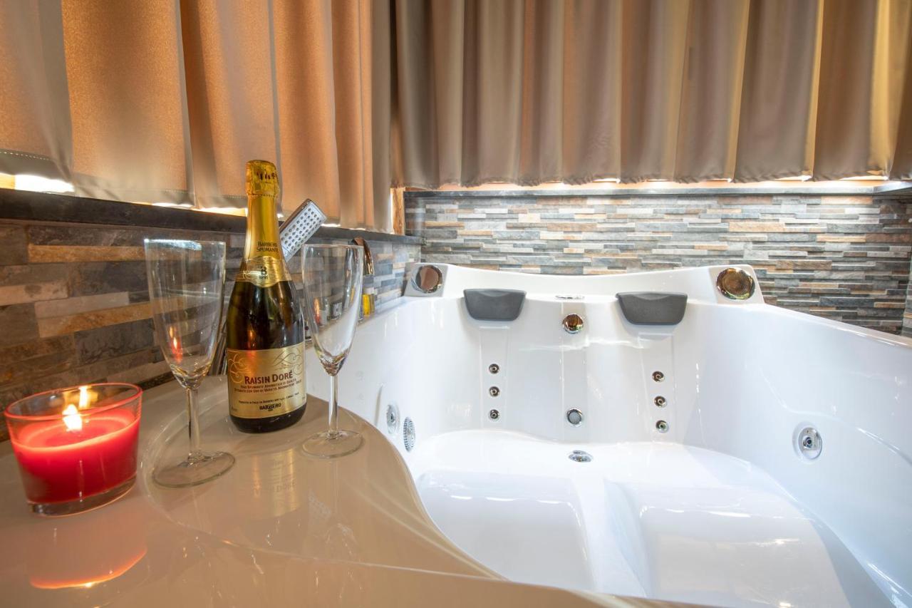 Virtus Prestige - Rooms & Apartments روما المظهر الخارجي الصورة