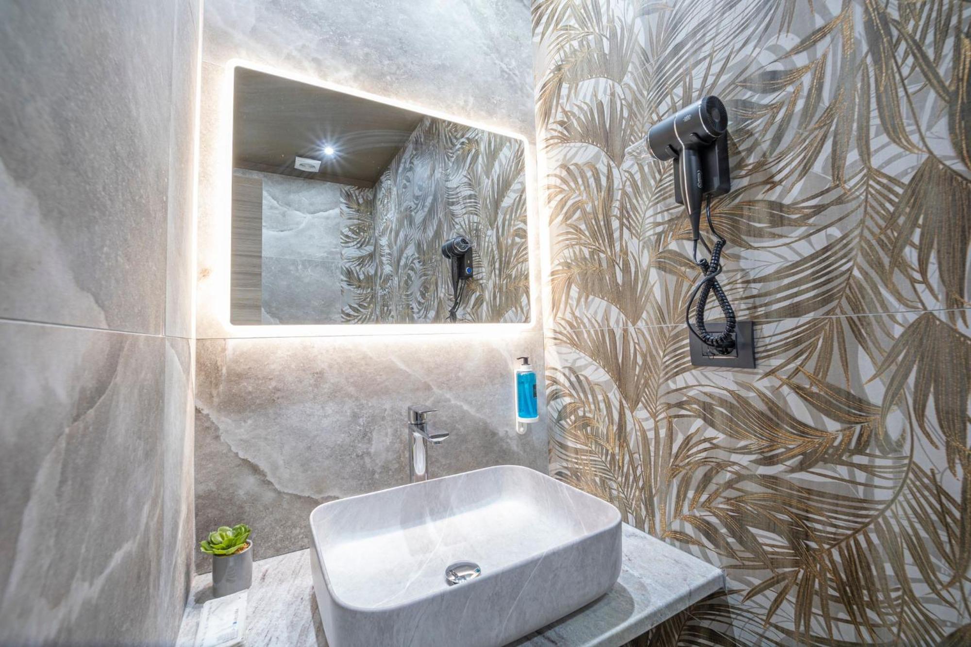Virtus Prestige - Rooms & Apartments روما المظهر الخارجي الصورة